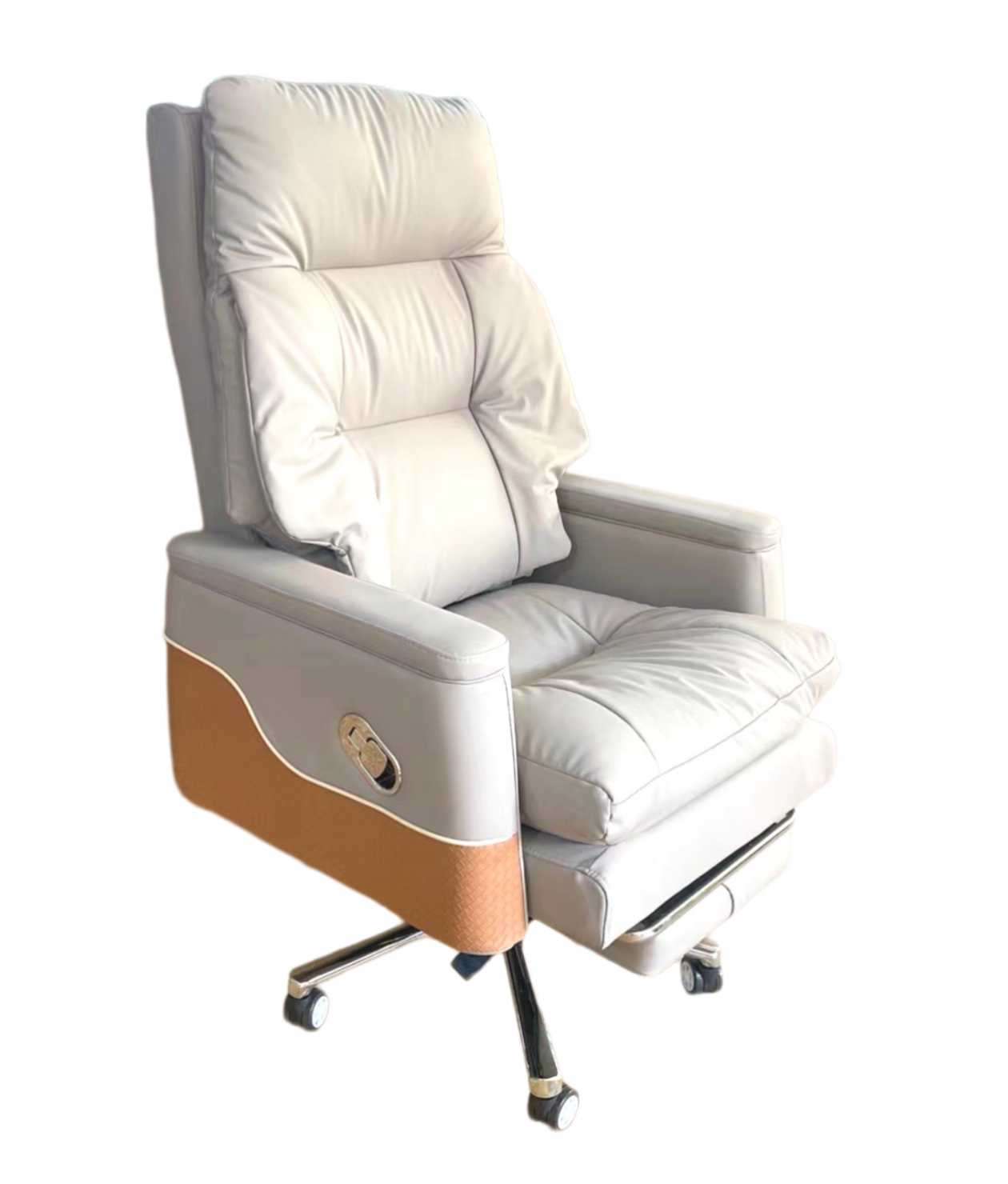 Modern Executive Chair: No Compromise on Comfort or Aesthetics