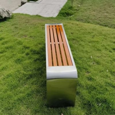 1.5m Park Bench: Durable and Comfortable for Outdoor Leisure